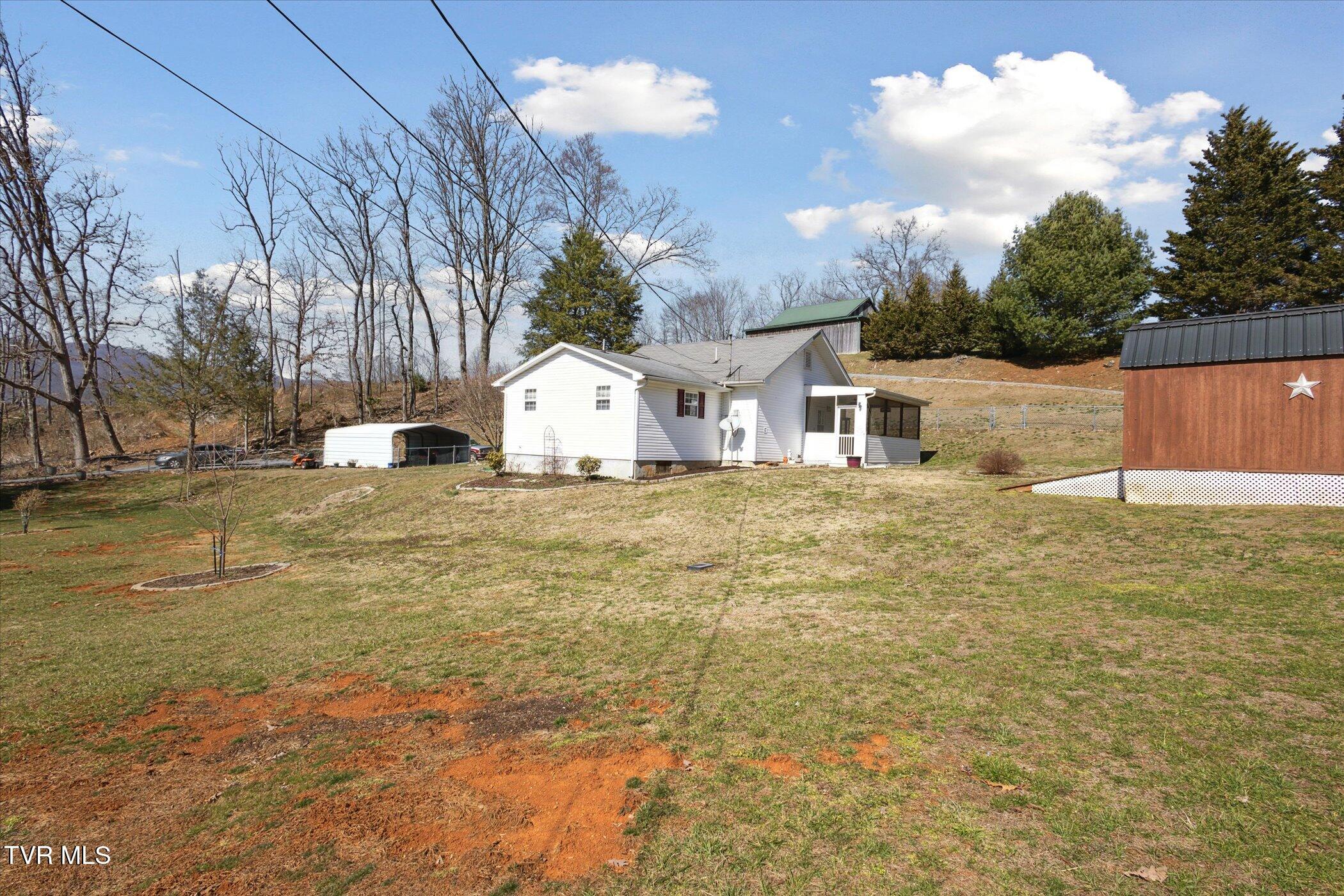387 Peters Hollow Road Elizabethton, TN 37643 - Photo 28 of 50 27-387-Peters-Hollow-Rd-Elizabethton-TN-