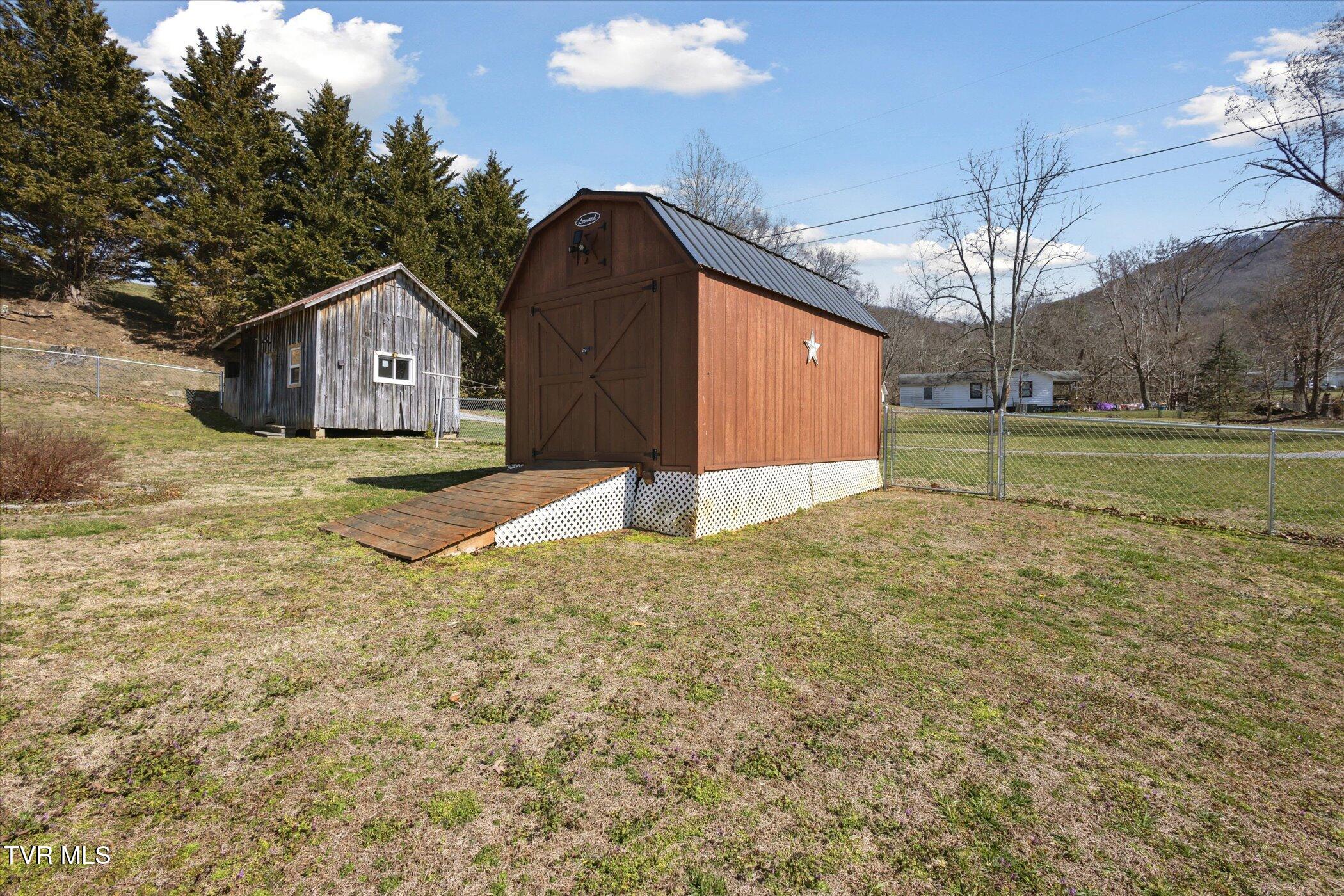 387 Peters Hollow Road Elizabethton, TN 37643 - Photo 32 of 50 31-387-Peters-Hollow-Rd-Elizabethton-TN-