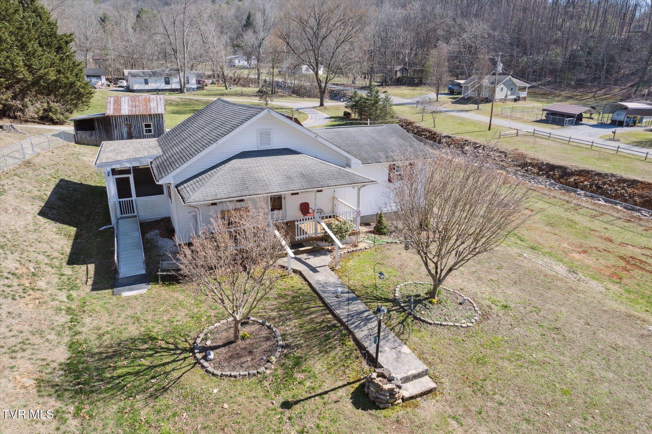387 Peters Hollow Road Elizabethton, TN 37643 - Photo 36 of 50 35-387-Peters-Hollow-Rd-Elizabethton-TN-