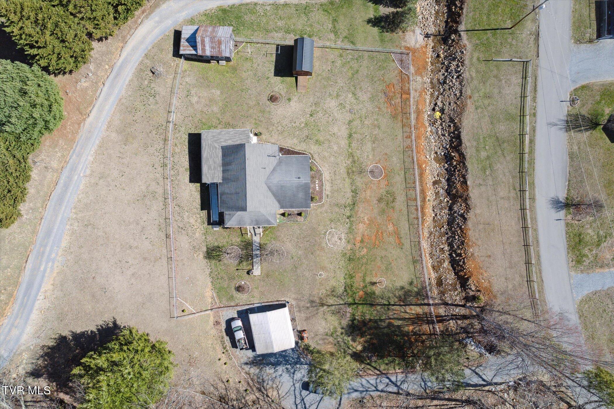 387 Peters Hollow Road Elizabethton, TN 37643 - Photo 40 of 50 39-387-Peters-Hollow-Rd-Elizabethton-TN-