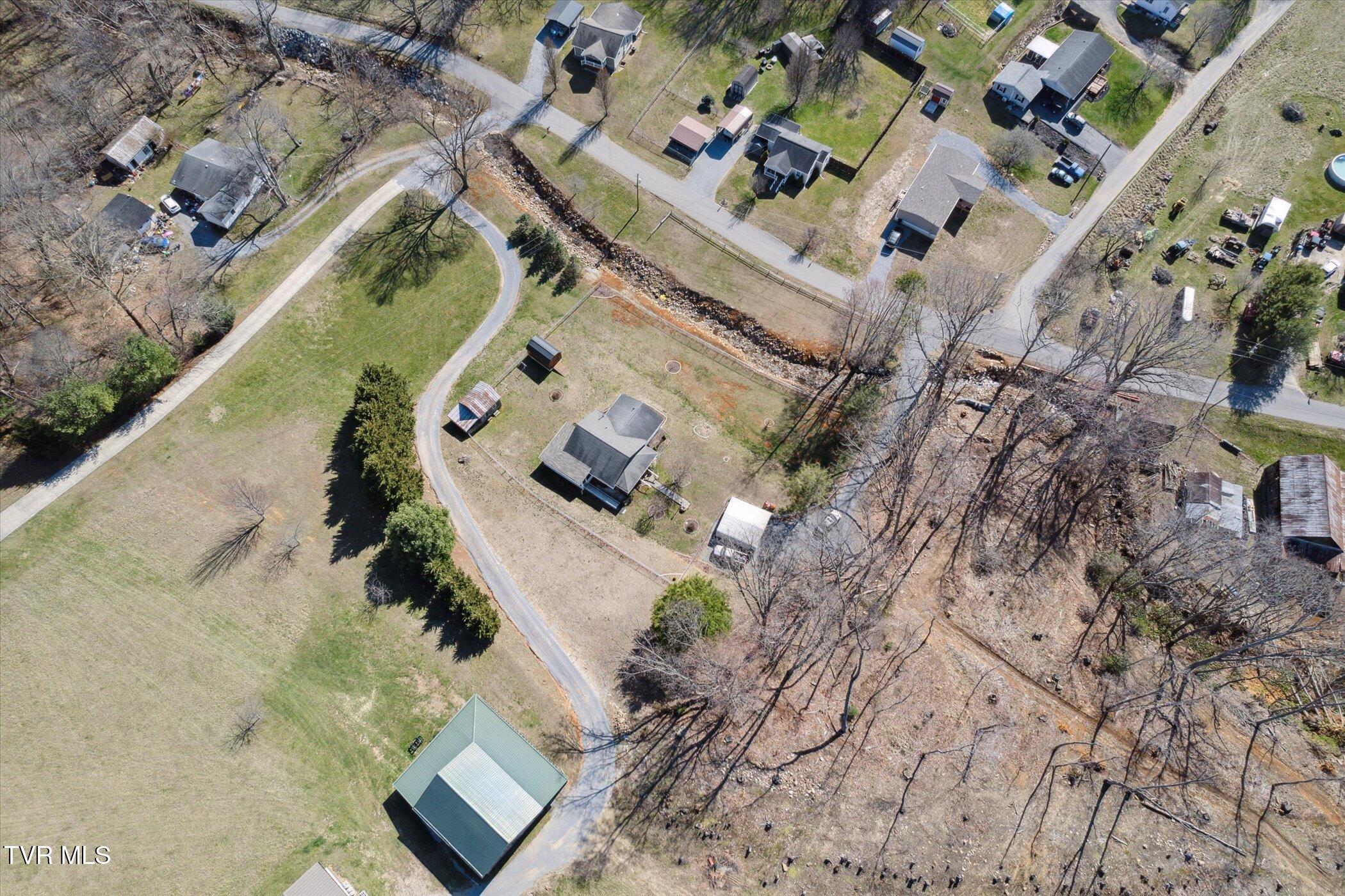 387 Peters Hollow Road Elizabethton, TN 37643 - Photo 41 of 50 40-387-Peters-Hollow-Rd-Elizabethton-TN-