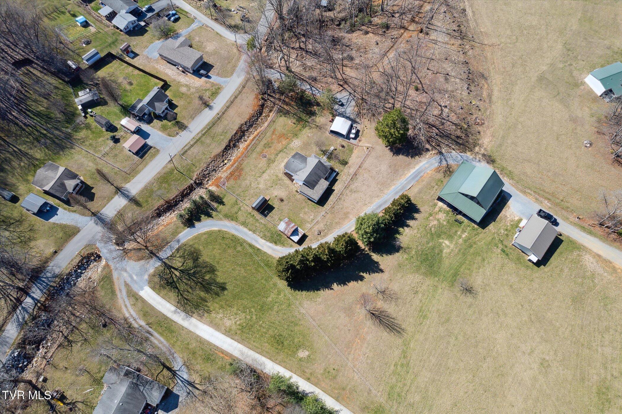 387 Peters Hollow Road Elizabethton, TN 37643 - Photo 42 of 50 41-387-Peters-Hollow-Rd-Elizabethton-TN-