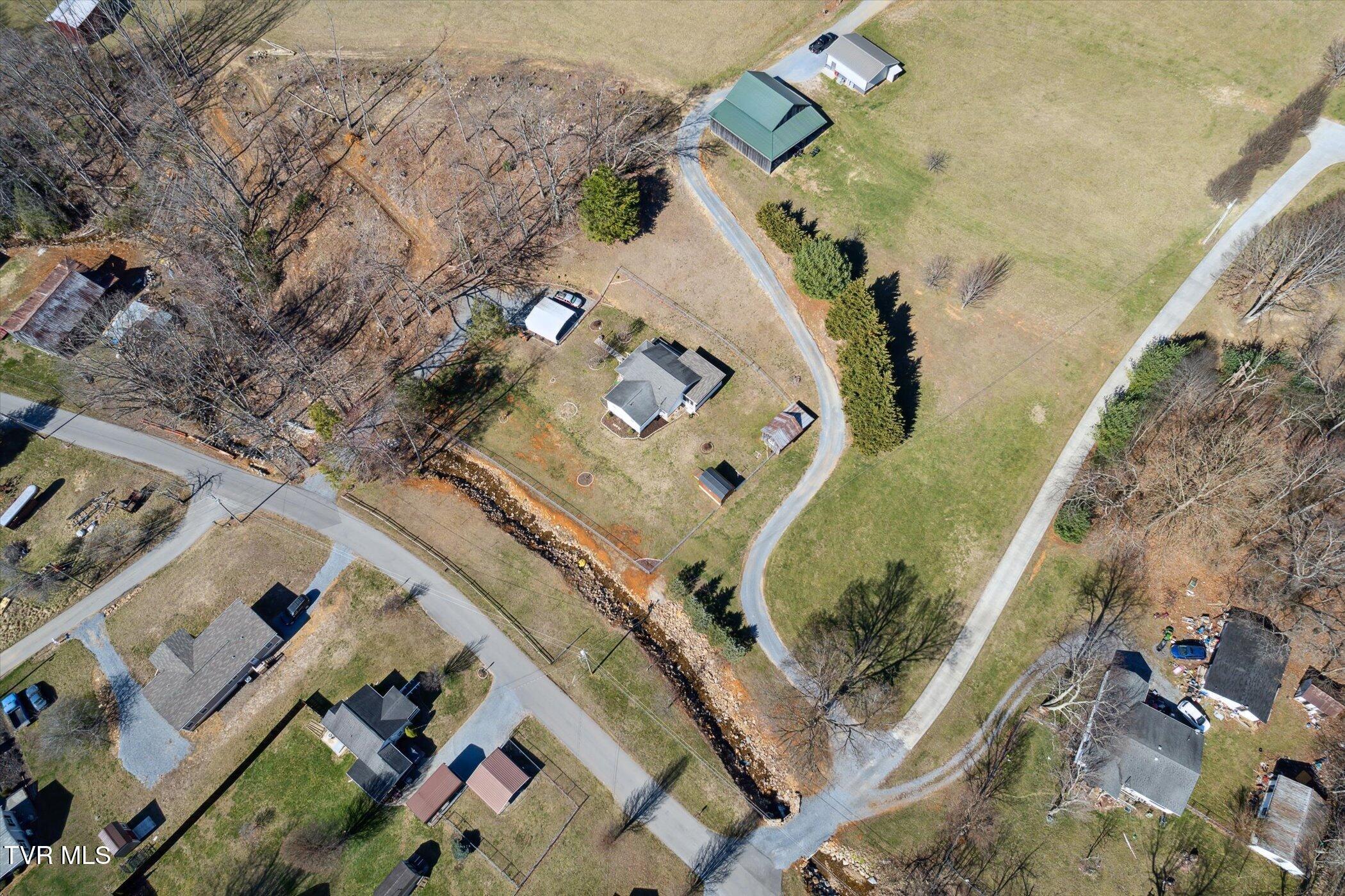 387 Peters Hollow Road Elizabethton, TN 37643 - Photo 43 of 50 42-387-Peters-Hollow-Rd-Elizabethton-TN-