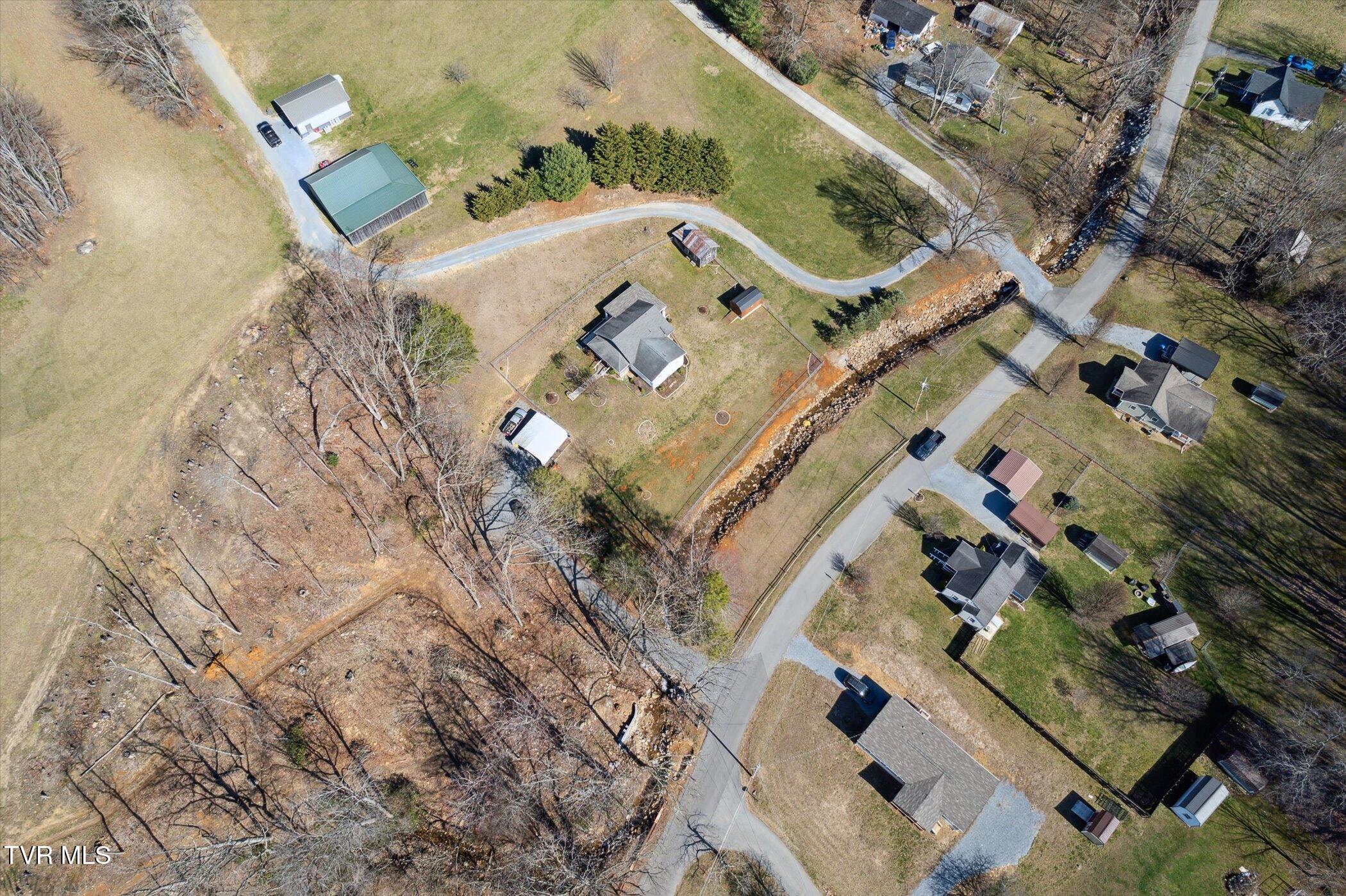 387 Peters Hollow Road Elizabethton, TN 37643 - Photo 44 of 50 43-387-Peters-Hollow-Rd-Elizabethton-TN-
