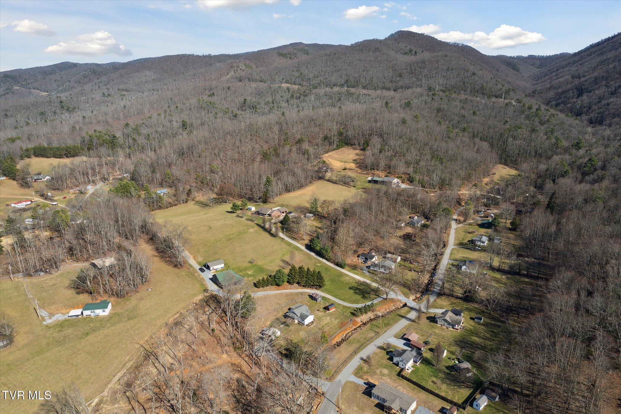 387 Peters Hollow Road Elizabethton, TN 37643 - Photo 45 of 50 44-387-Peters-Hollow-Rd-Elizabethton-TN-