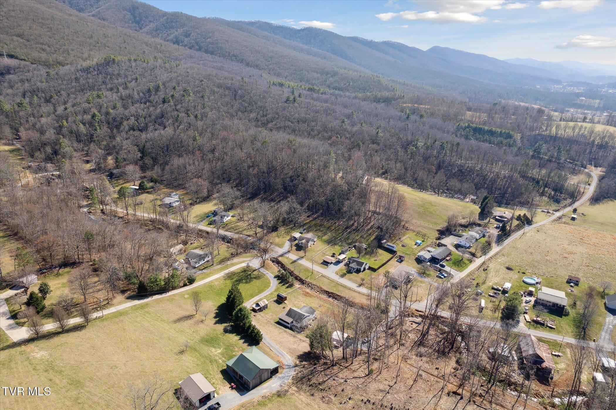 387 Peters Hollow Road Elizabethton, TN 37643 - Photo 46 of 50 45-387-Peters-Hollow-Rd-Elizabethton-TN-