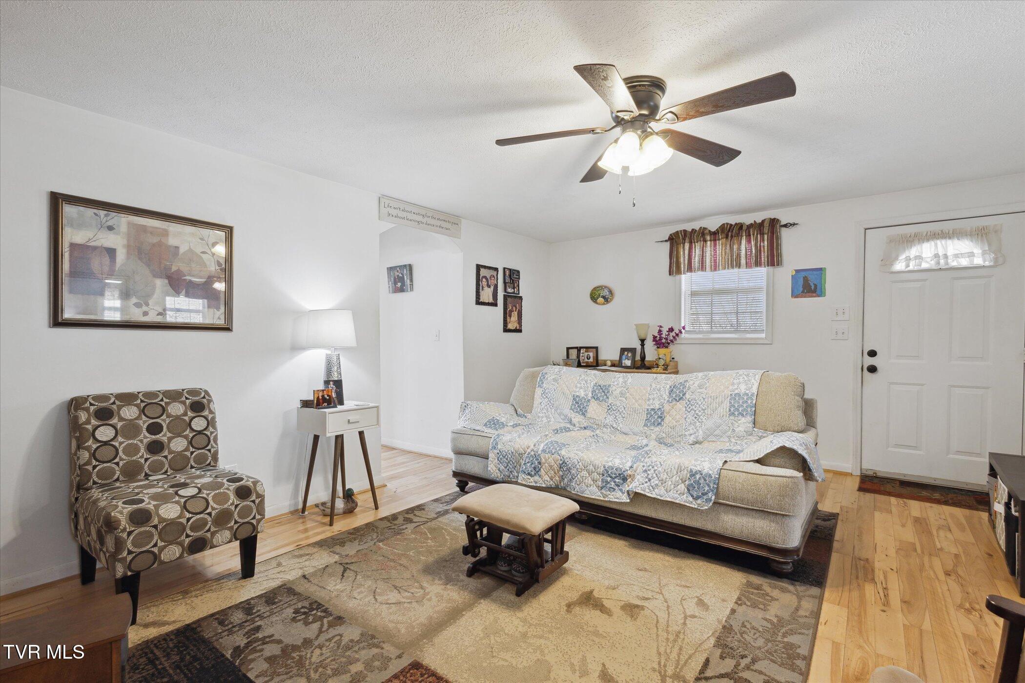 387 Peters Hollow Road Elizabethton, TN 37643 - Photo 9 of 50 08-387-Peters-Hollow-Rd-Elizabethton-TN-
