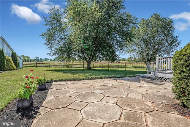 4095 Colonial Road Dover, PA 17315 - Photo 34 of 43 Gallery Image 34