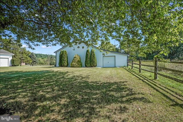 4095 Colonial Road Dover, PA 17315 - Photo 36 of 43 Gallery Image 36