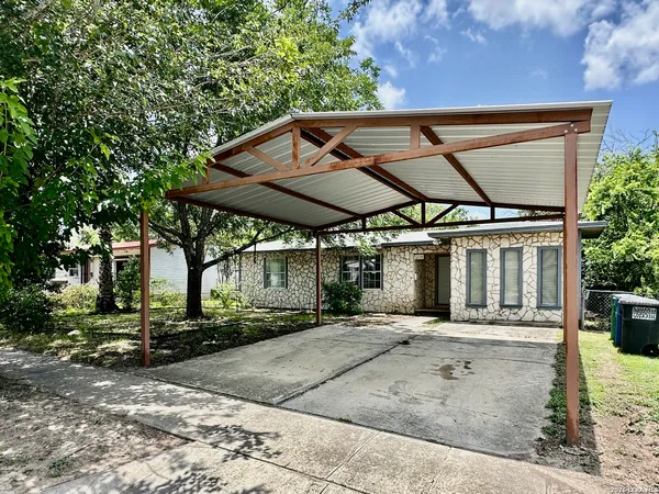 $1,597 | 214 Basswood Drive, San Antonio, TX 78213