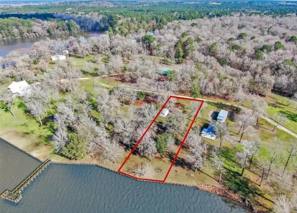 $180,000 | 207 Creek Road, Trinity, TX 75862