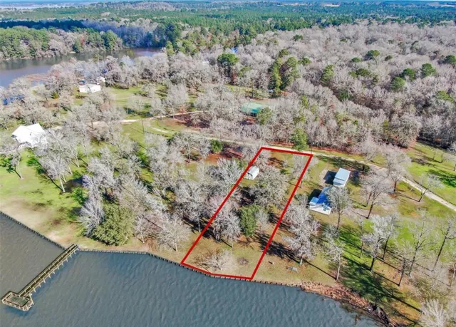 $185,000 | 207 Creek Road, Trinity, TX 75862