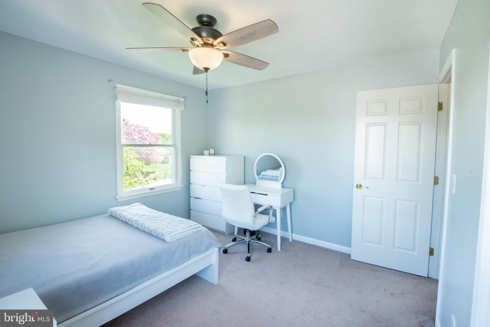 2919 Cub Hill Road Baltimore, MD 21234 - Photo 29 of 46 BR#3 roomy and cozy with space for desk