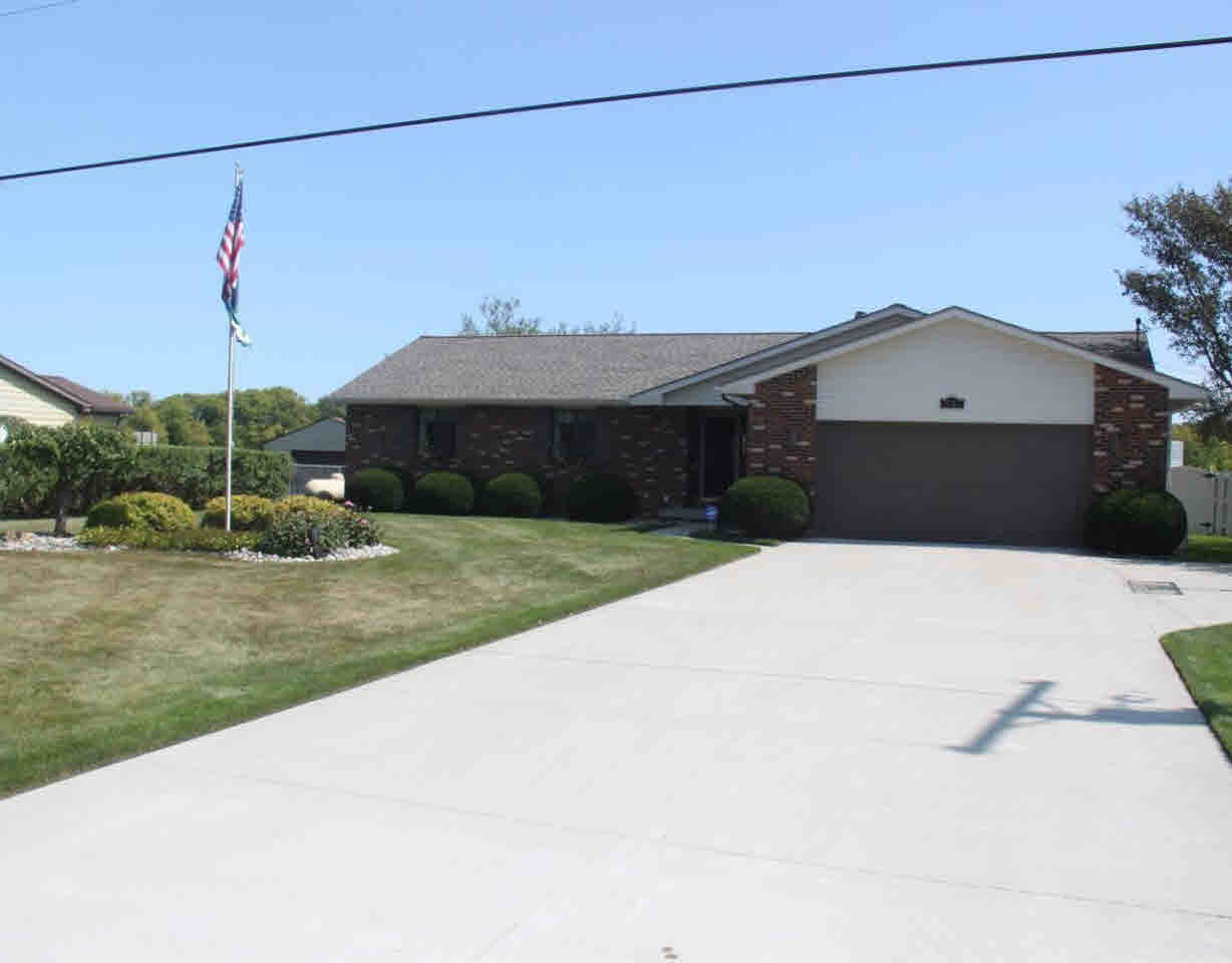 5312 Dillon Road Flushing, MI 48433 - Photo 1 of 33 21383132.JPG