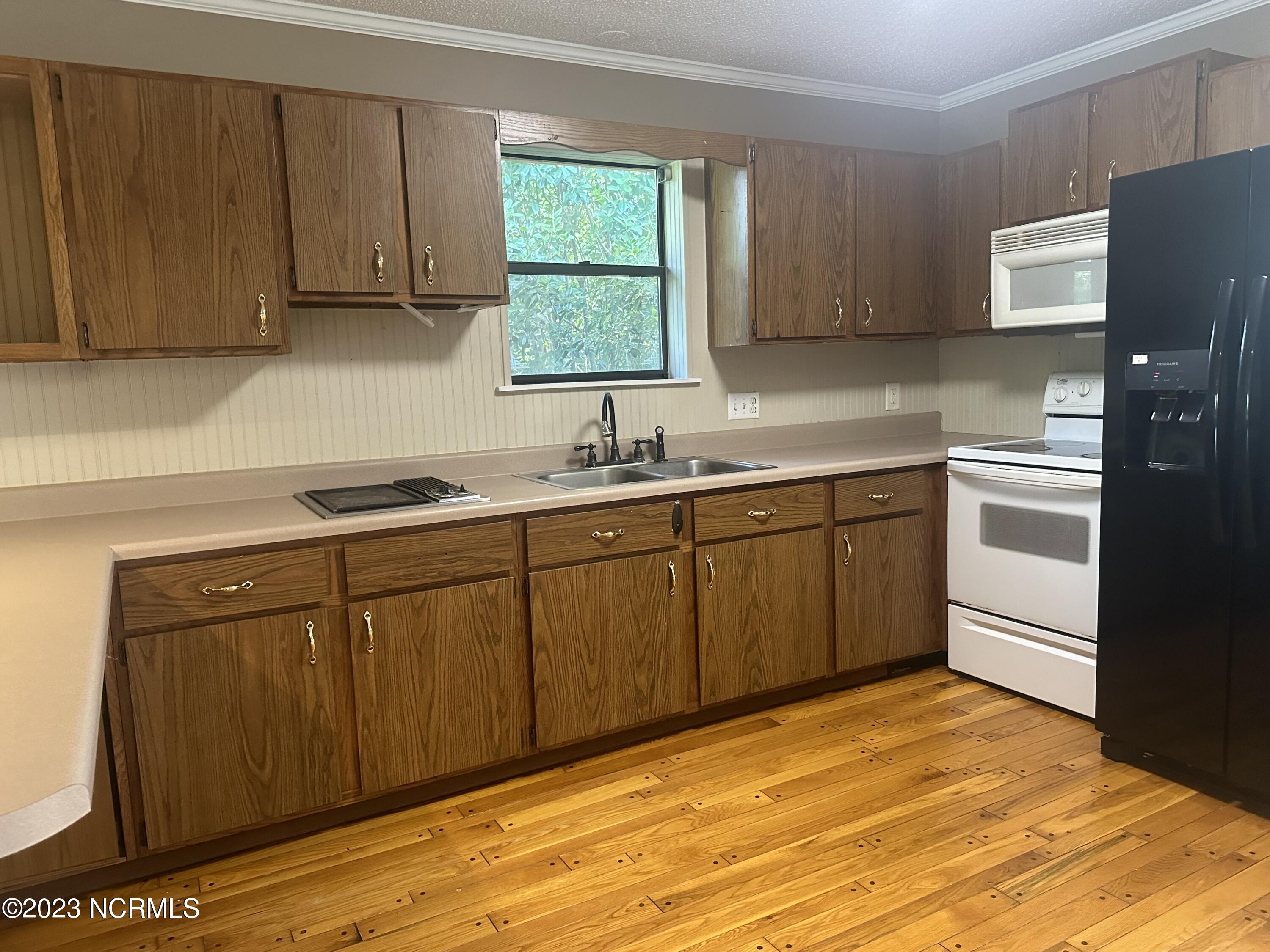 120 Raleigh Street Teachey, NC 28464 - Photo 6 of 16 IMG_1935