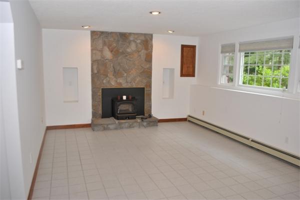 6 Hatch Road Acton, MA 01720 - Photo 5 of 13 Gallery Image 5
