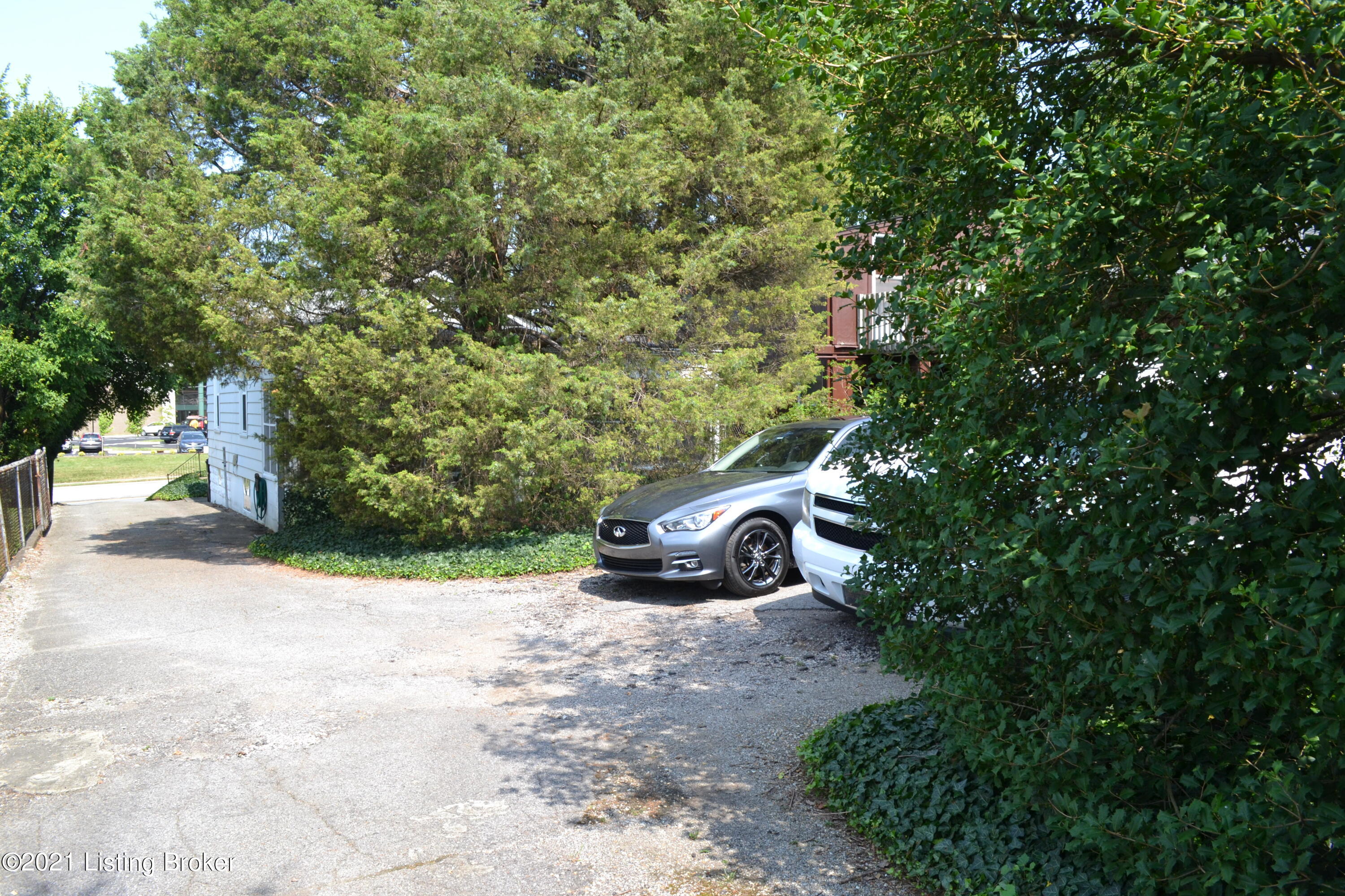 1516 Poplar Level Road Louisville, KY 40217 - Photo 34 of 36 DSC_0036