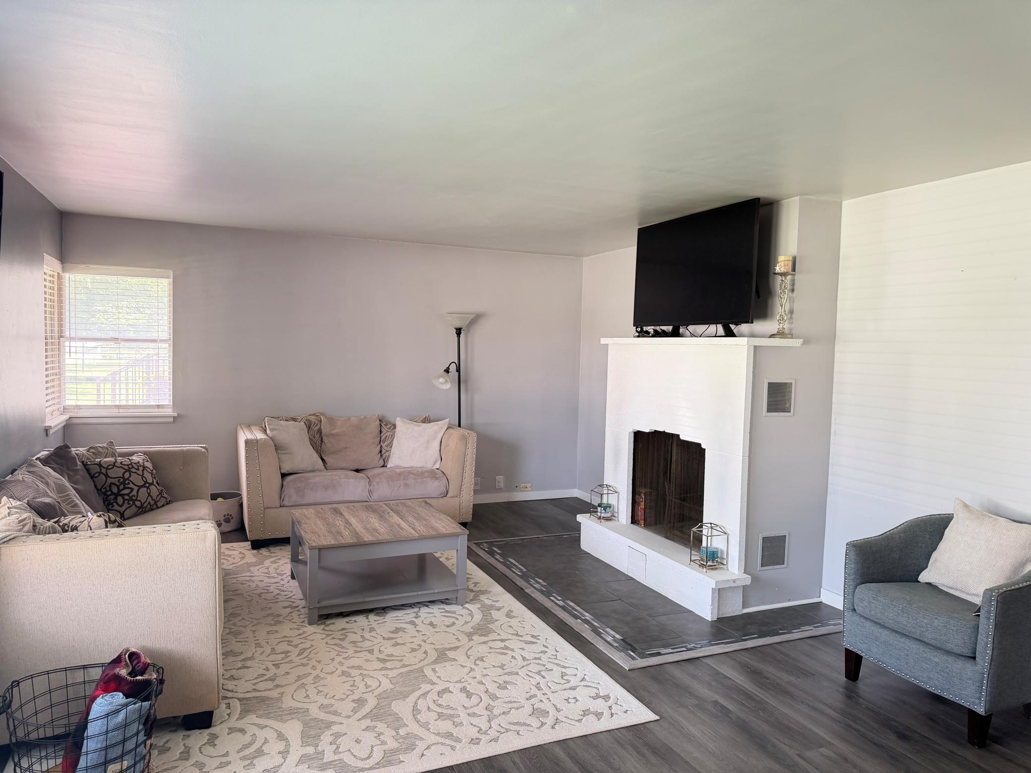 435 4th Street Southwest Plainview, MN 55964 - Photo 7 of 17