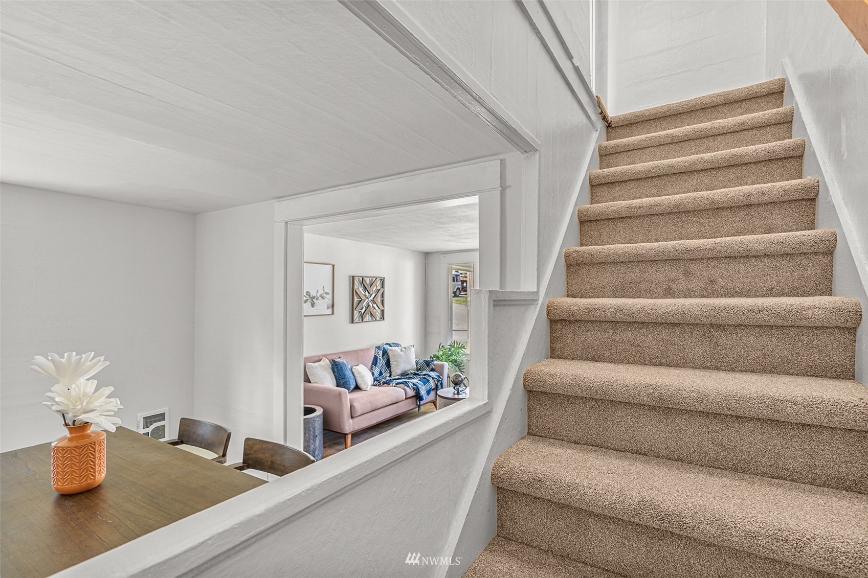 2228 Main Street Everett, WA 98203 - Photo 25 of 29 a living room with furniture and a potted plant