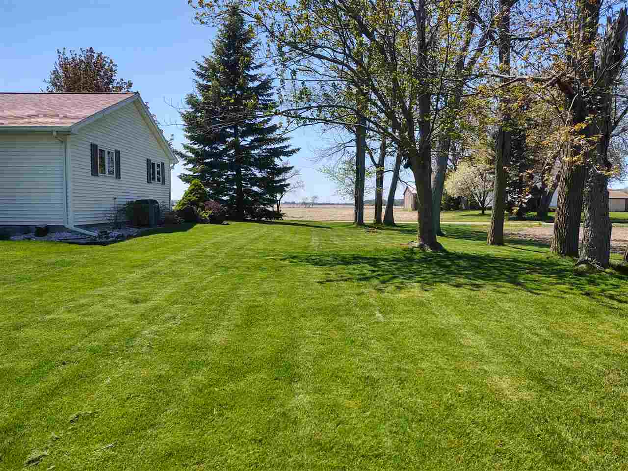 4659 South Leaton Road Mount Pleasant, MI 48858 - Photo 4 of 25 1875041-5.JPG