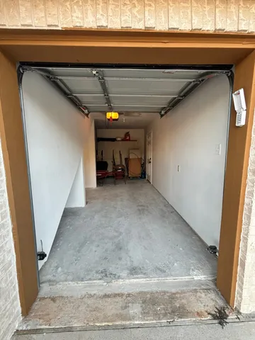 a view of a garage