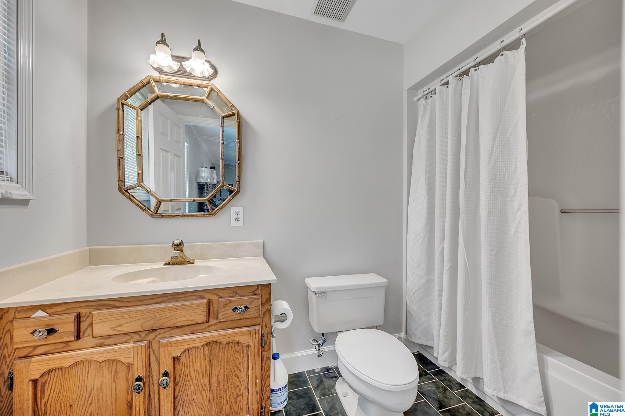 8720 Blackmon Road Warrior, AL 35180 - Photo 18 of 29