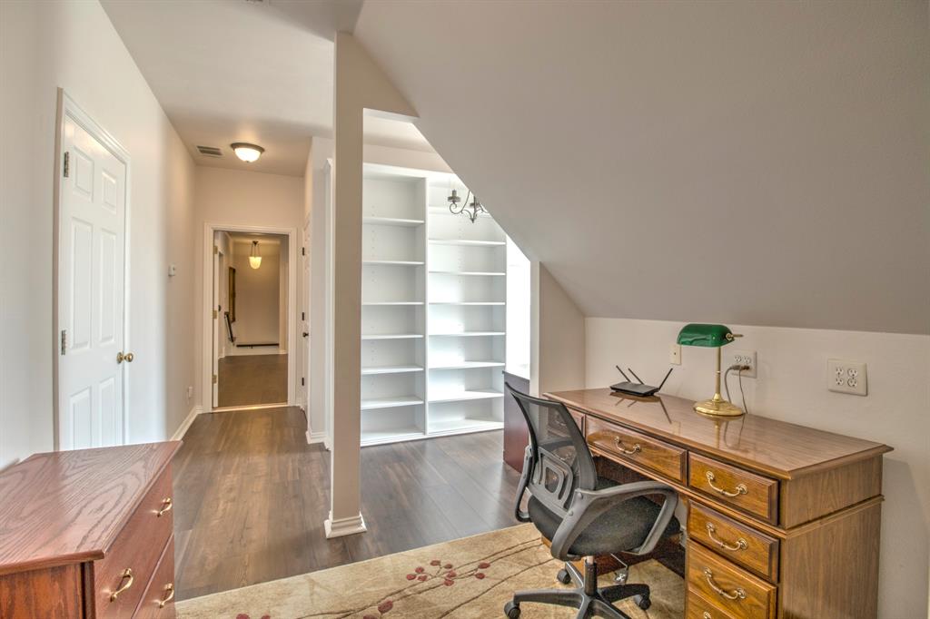 4275 Old Thomas Road Aubrey, TX 76227 - Photo 22 of 31 Second Potential Office, or make this beautiful space your own, with lofted ceilings!