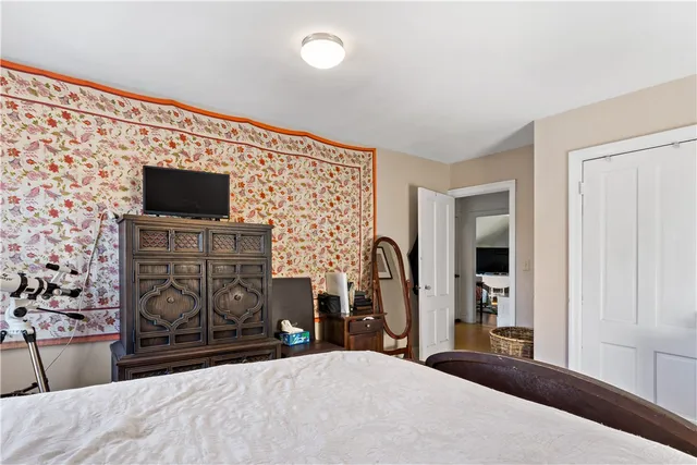 $449,000 | 94 John Street, East Providence, RI 02914