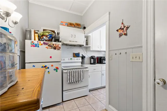 $449,000 | 94 John Street, East Providence, RI 02914