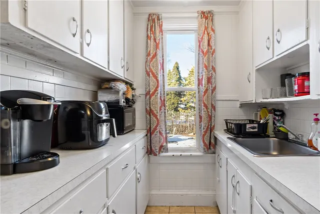 $449,000 | 94 John Street, East Providence, RI 02914