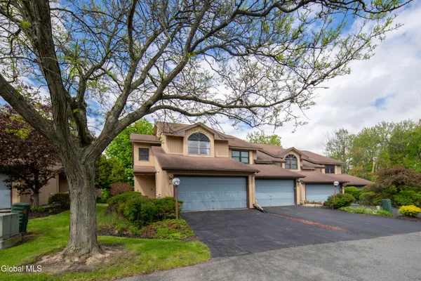 $347,500 | 67 Harvard Road, Watervliet, NY 12189