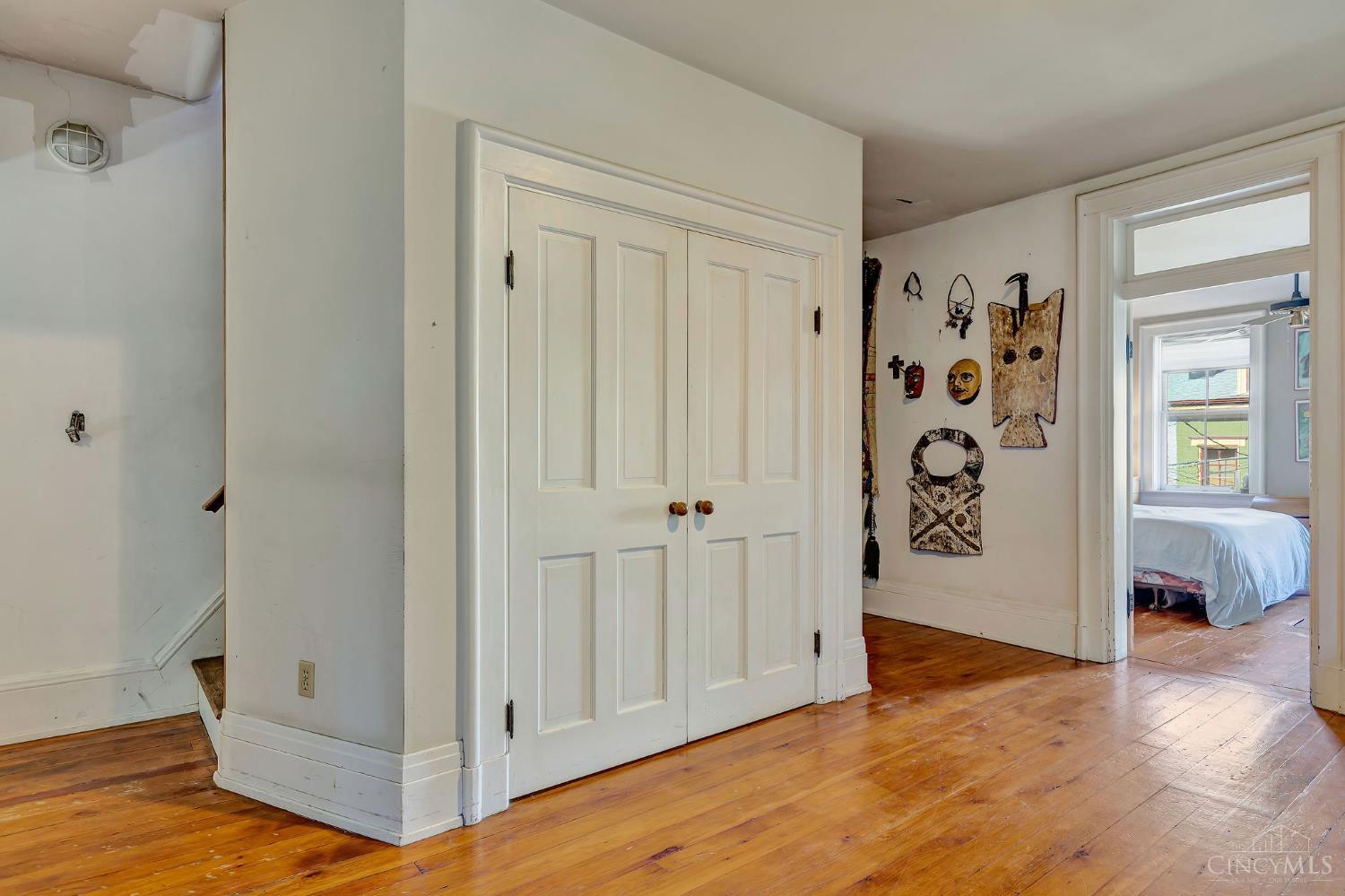 1316 Spring Street Cincinnati, OH 45202 - Photo 24 of 51