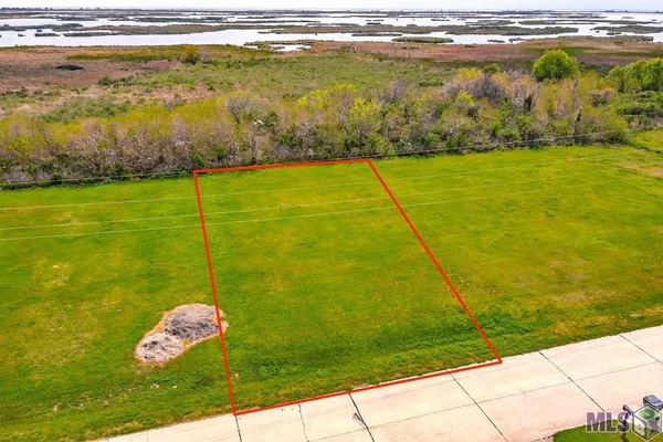 $18,000 | 6285 Bayouside Drive, Chauvin, LA 70344