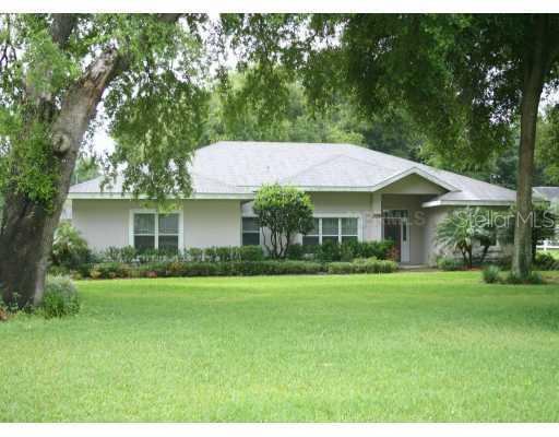 33530 Wesley Road Eustis, FL 32736 - Photo 1 of 1 Exterior Front