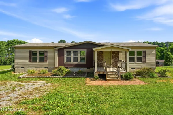 $225,000 | 820 Childress Avenue, Sweetwater, TN 37874