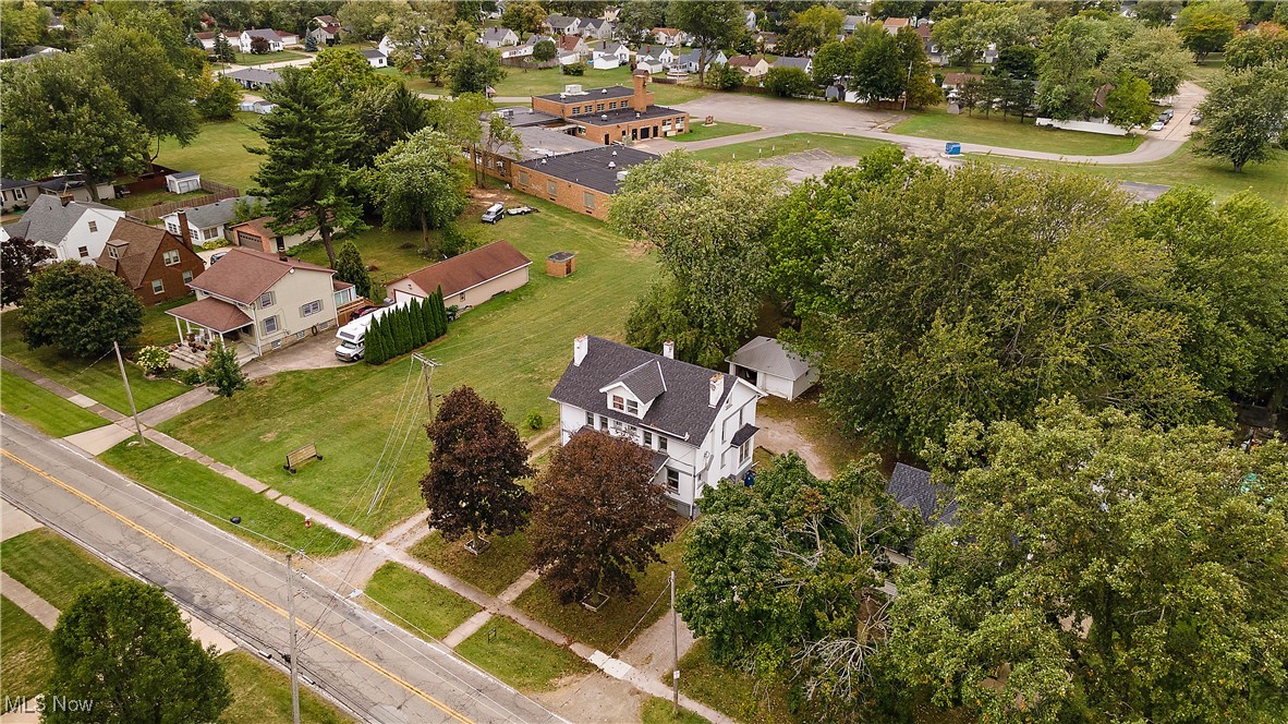 324 Root Road Lorain, OH 44052 - Photo 30 of 38 Bird's eye view
