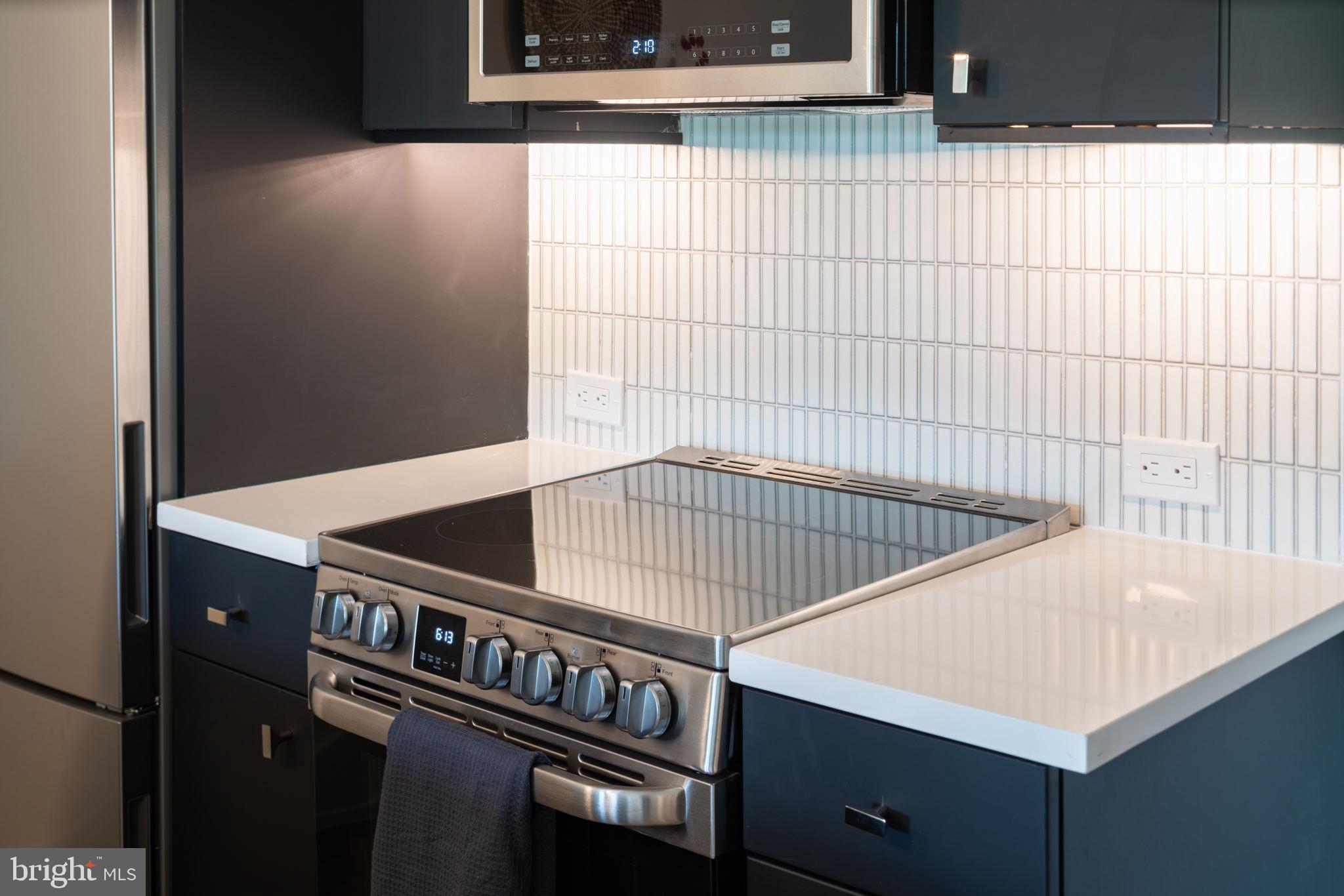 5013 Springfield Avenue, Unit 406 Philadelphia, PA 19143 - Photo 6 of 17 a view of a balcony