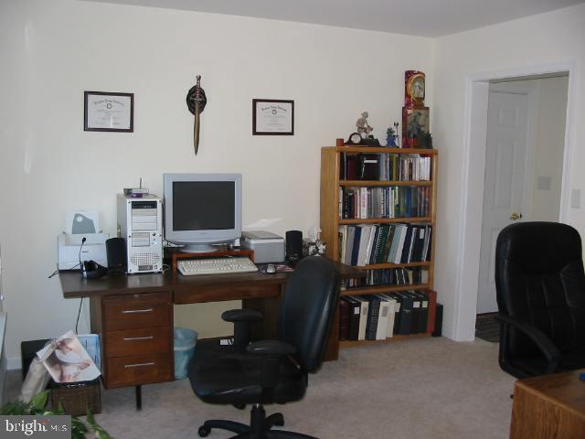 1621 Churchill Road Harrisburg, PA 17111 - Photo 4 of 9 Gallery Image 4