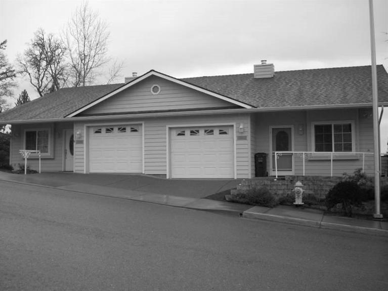 3108 Southwest University Road Grants Pass, OR 97527 - Photo 1 of 23 Primary Photo