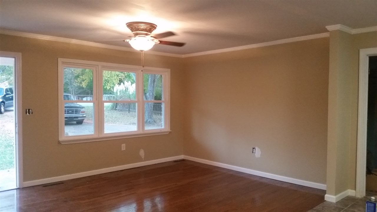 400 Fleming Drive Anderson, SC 29621 - Photo 3 of 15