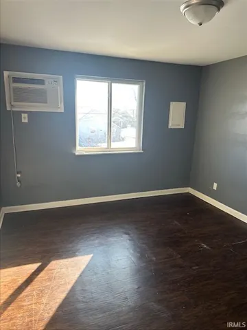 $2,900,000 | 1321 North 3rd Street, Vincennes, IN 47591