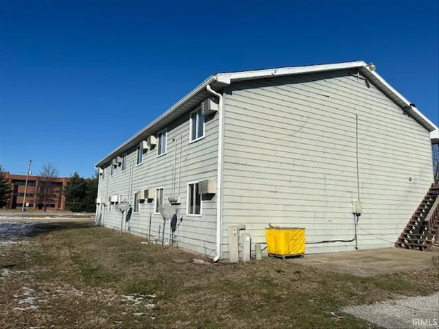 $2,900,000 | 1321 North 3rd Street, Vincennes, IN 47591