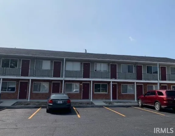 $2,900,000 | 1321 North 3rd Street, Vincennes, IN 47591