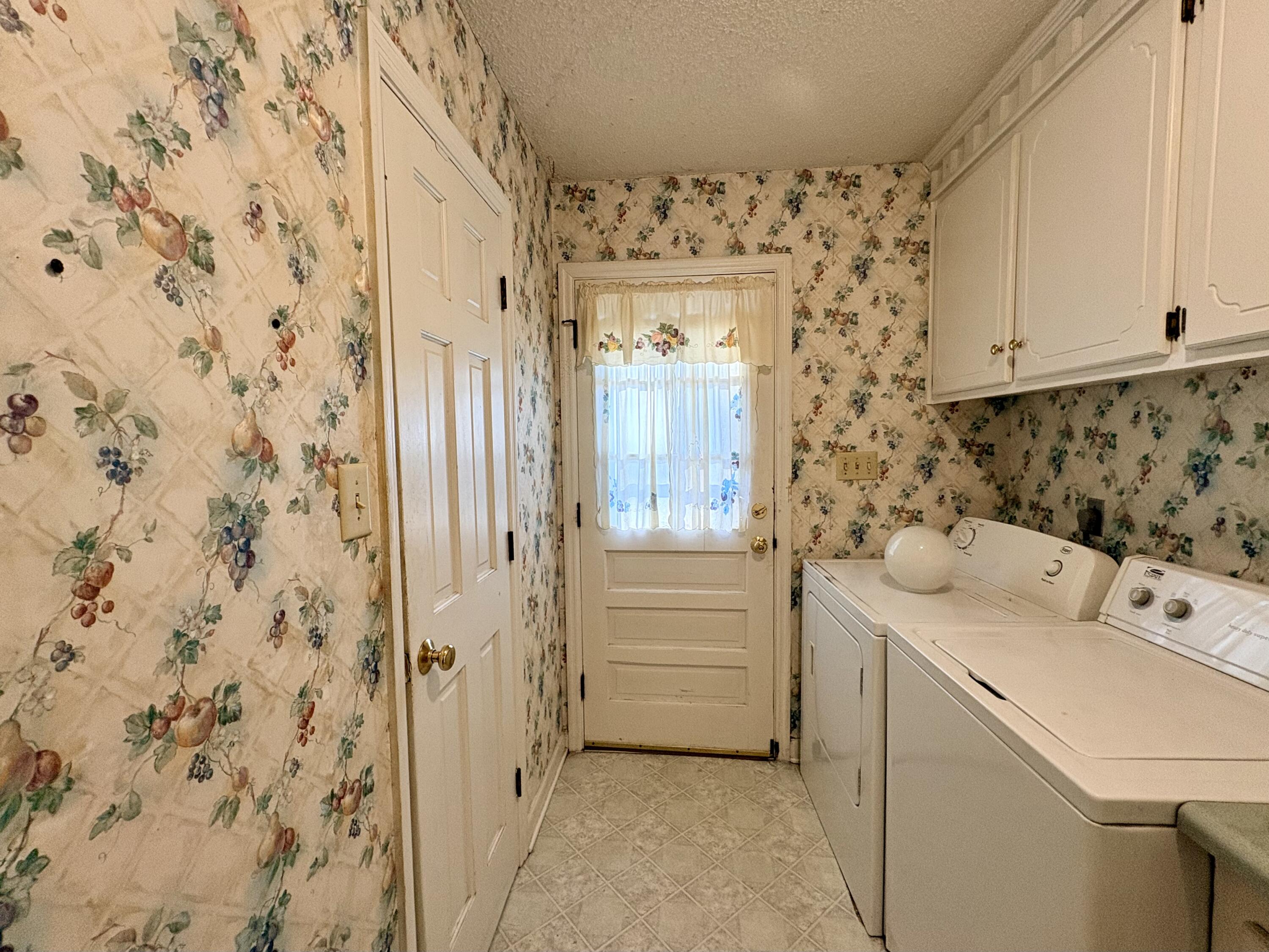 1409 Fairview Road Pelion, SC 29123 - Photo 10 of 52