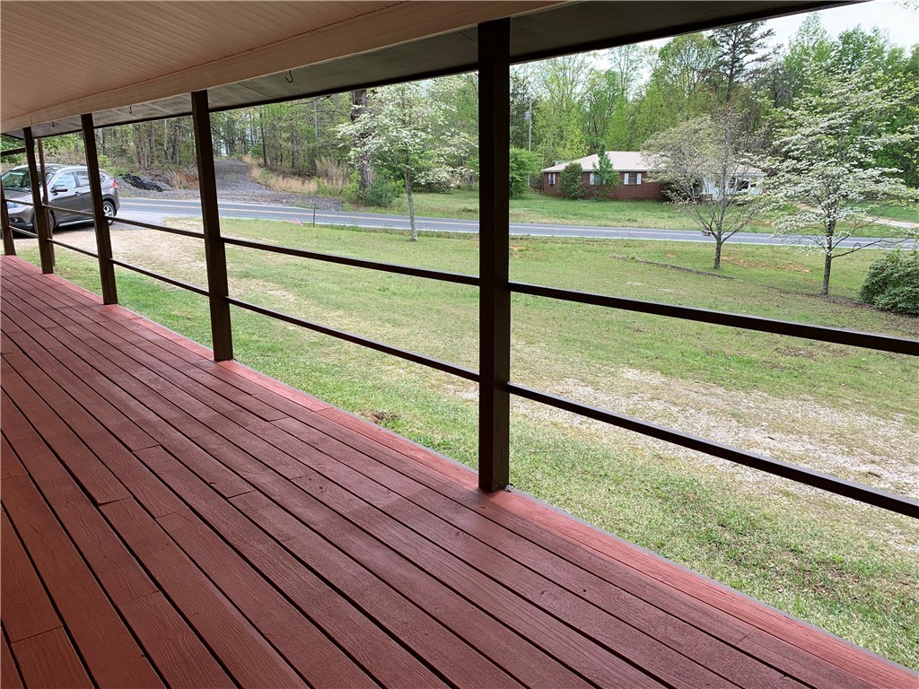 132 Whetstone Road Mountain Rest, SC 29664 - Photo 3 of 36 Gallery Image 3