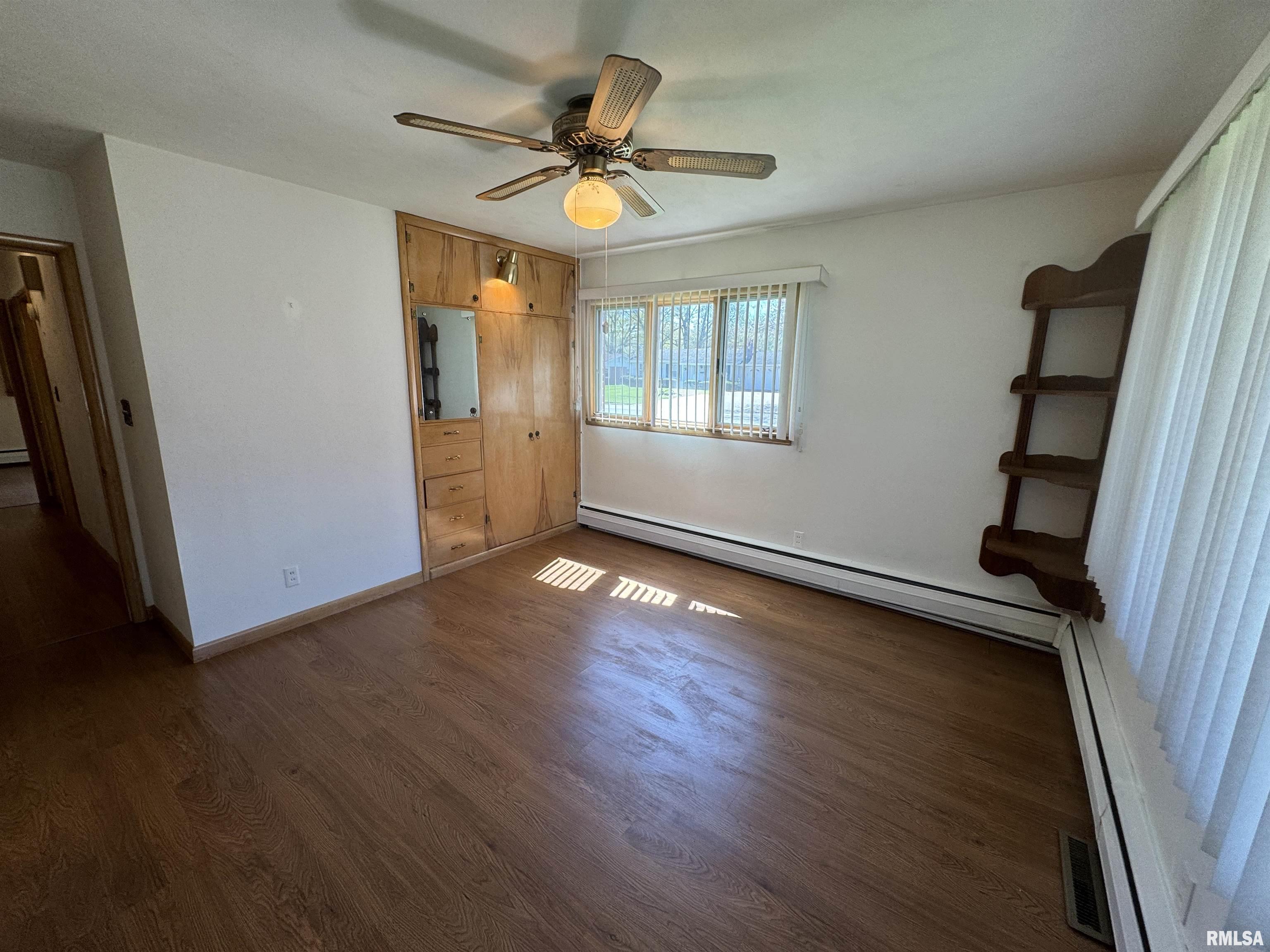 104 North Mill Street Flora, IL 62839 - Photo 35 of 65 Gallery Image 35