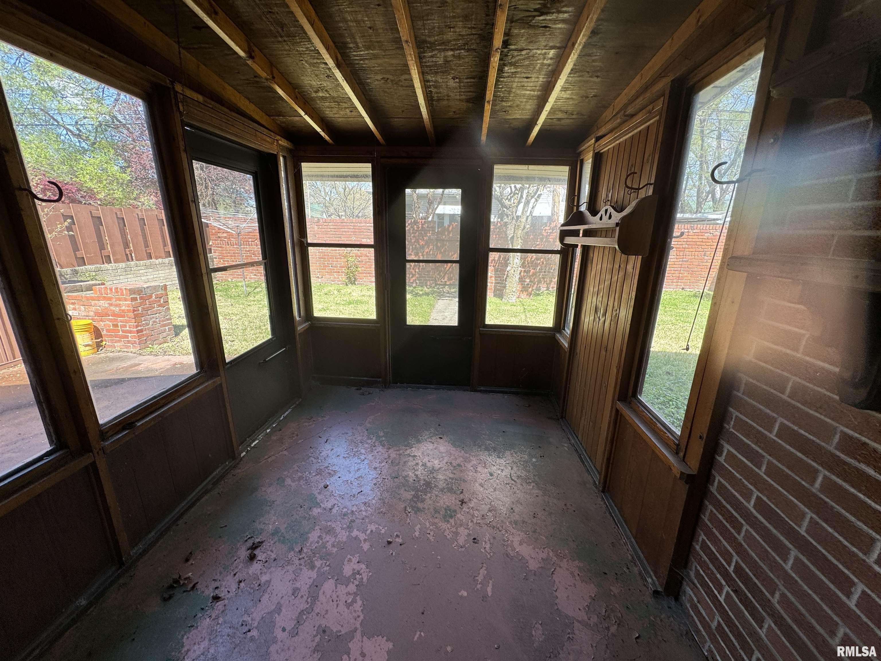 104 North Mill Street Flora, IL 62839 - Photo 43 of 65 Gallery Image 43