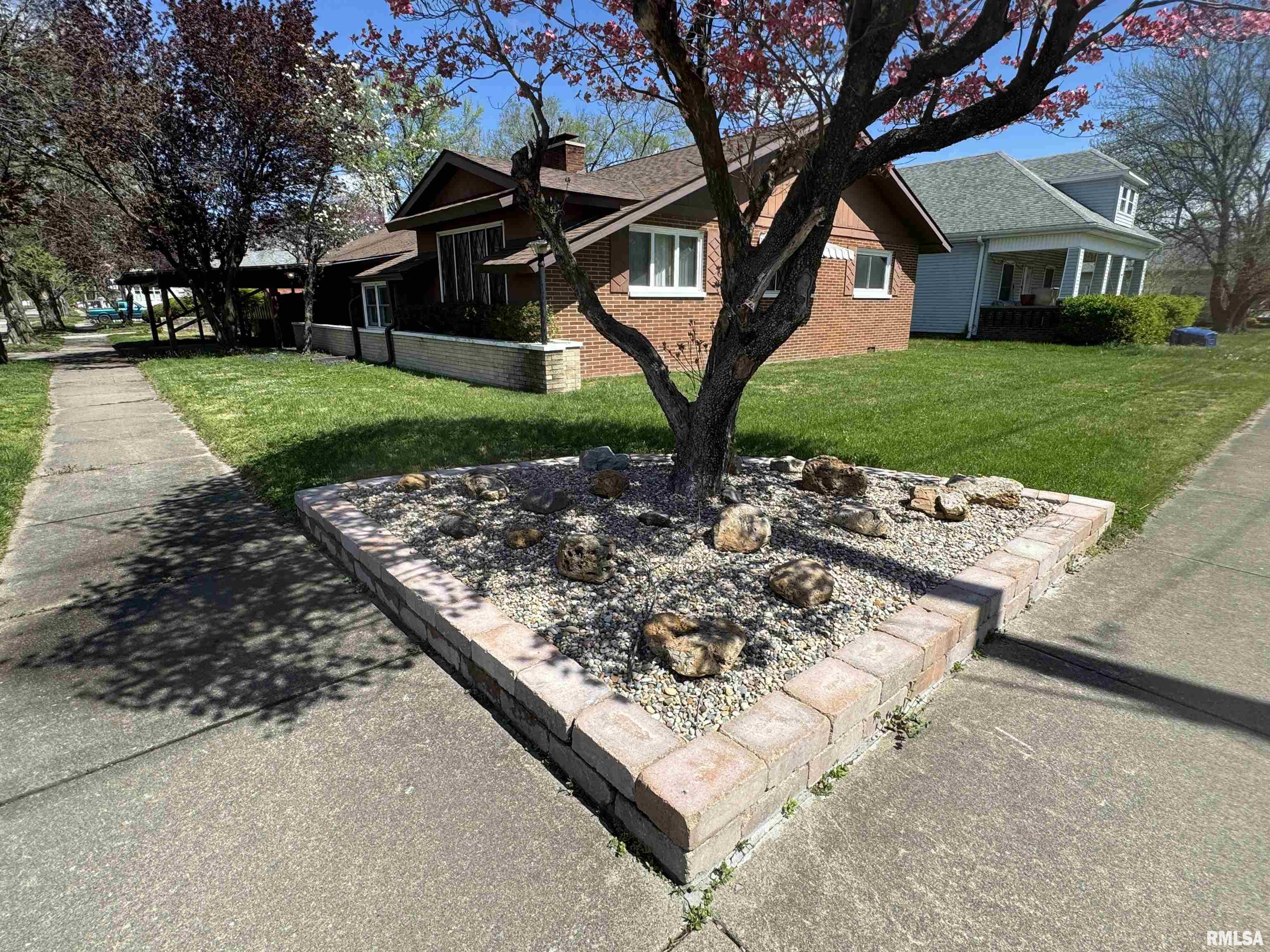 104 North Mill Street Flora, IL 62839 - Photo 62 of 65 Gallery Image 62