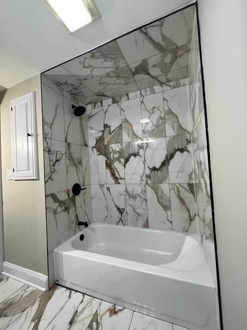 $279,600 | 518 Tyler Drive, Carpentersville, IL 60110