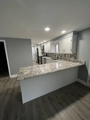 $279,600 | 518 Tyler Drive, Carpentersville, IL 60110